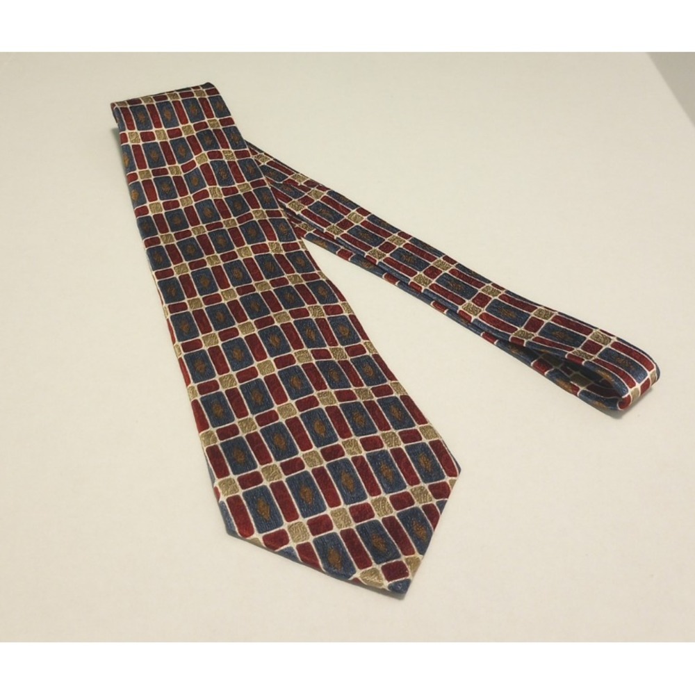 Van Heusen All Silk Made‎ in the USA Men's Neck Tie 61 inches long